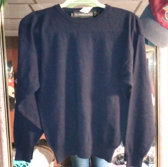 100% Pure Cashmere Classics sweater - Picture 2 of 4